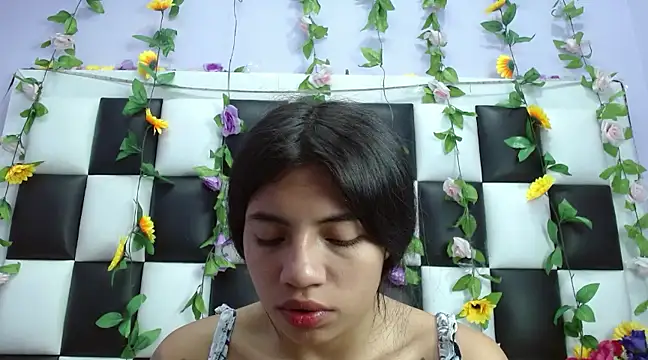 Snapshot of arianaa_tompsoon chatting on 01-29-25, 02:30 arianaa tompsoon online show from 01-29-25, 02:30