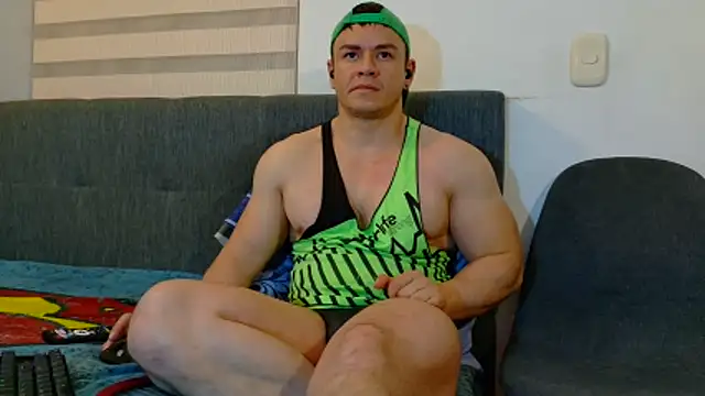 Snapshot of MarksMuscle chatting on 04-24-26, 04:26 MarksMuscle online show from 04-24-26, 04:26