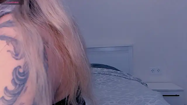 MeowRinnie online show from 09-13-25, 10:48