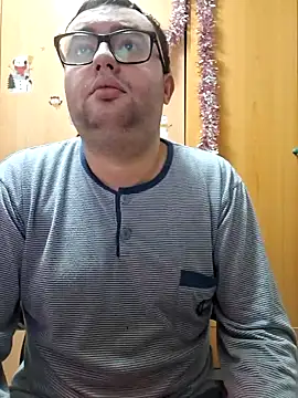 Javier bear online show from 12-22-25, 10:34