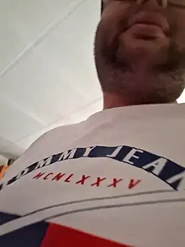 Javier bear online show from 06-10-26, 12:48