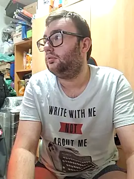 Javier bear online show from 06-12-26, 01:32
