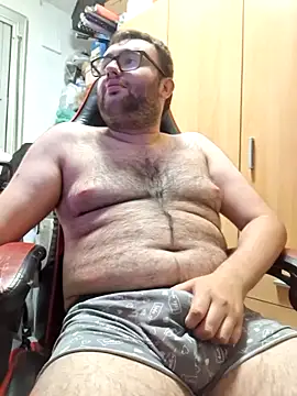 Javier bear online show from 06-15-26, 01:46