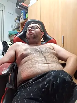 Javier bear online show from 07-11-26, 08:17