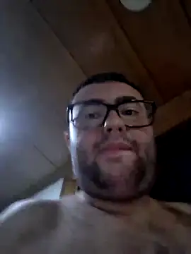 Javier bear online show from 07-27-26, 08:16