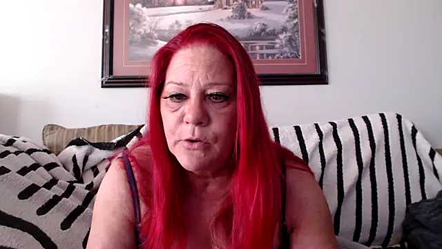 LexxiLeeds online show from 06-29-26, 11:54