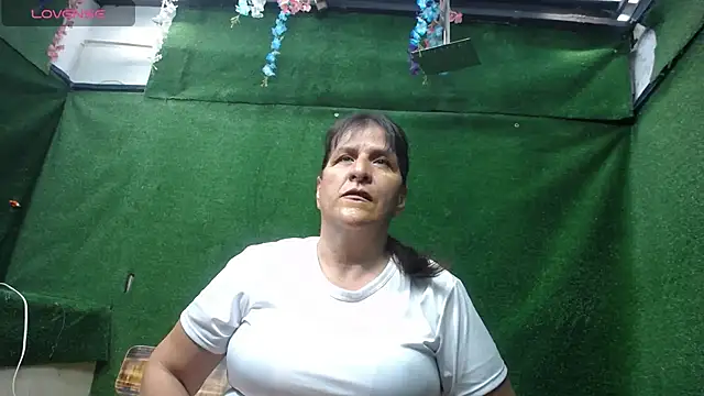 Snapshot of karito_mature17 chatting on 12-02-24, 07:05 karito mature17 online show from 12-02-24, 07:05