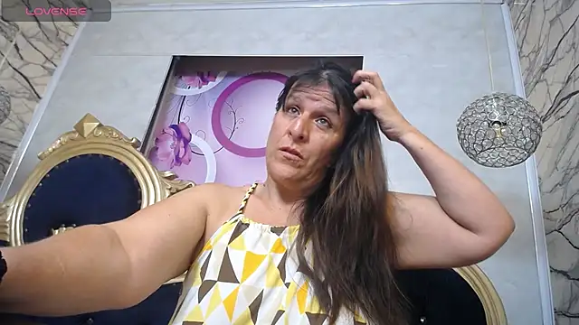 Snapshot of karito_mature17 chatting on 03-22-25, 02:25 karito mature17 online show from 03-22-25, 02:25