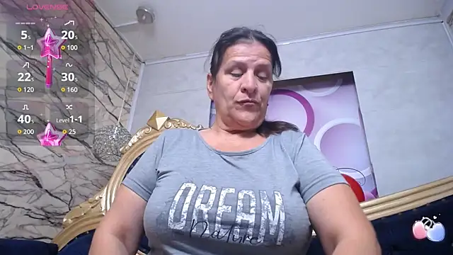 Snapshot of karito_mature17 chatting on 11-19-25, 11:21 karito mature17 online show from 11-19-25, 11:21