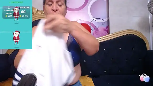 Snapshot of karito_mature17 chatting on 12-02-25, 11:15 karito mature17 online show from 12-02-25, 11:15