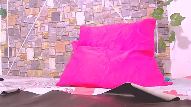 MaidenGame online show from 05-30-26, 03:31