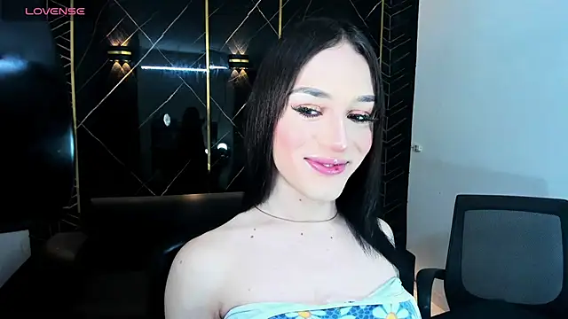 Snapshot of dulce_lady22 chatting on 01-12-25, 03:25 dulce lady22 online show from 01-12-25, 03:25