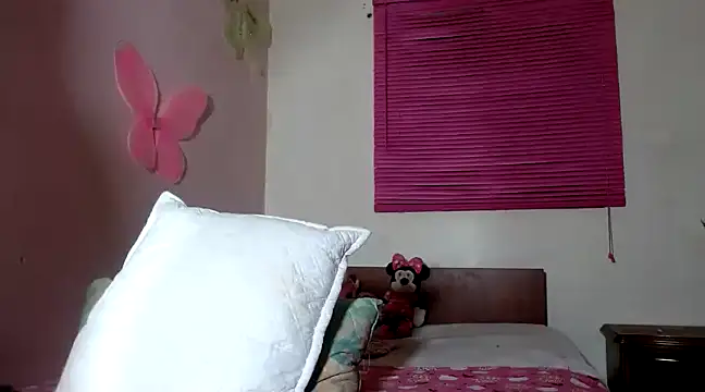 hazisabel online show from 12-05-24, 02:42