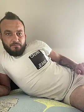 cosmin9000 online show from 06-07-26, 09:35