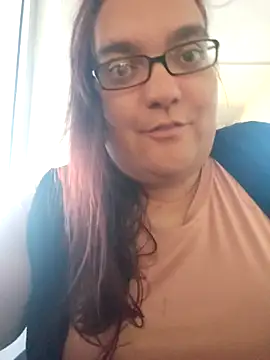 Snapshot of pleasureseekerss chatting on 04-03-26, 03:32 pleasureseekerss online show from 04-03-26, 03:32