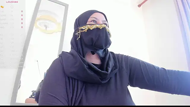 Amina hafsa online show from 03-31-26, 08:09