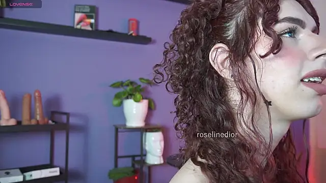 roselinedior online show from 05-22-26, 02:33