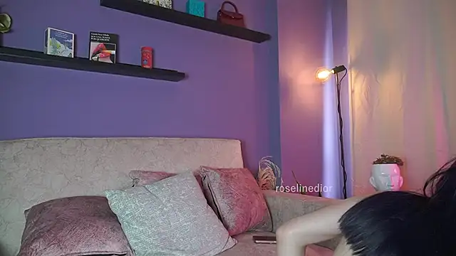 roselinedior online show from 06-18-26, 06:23