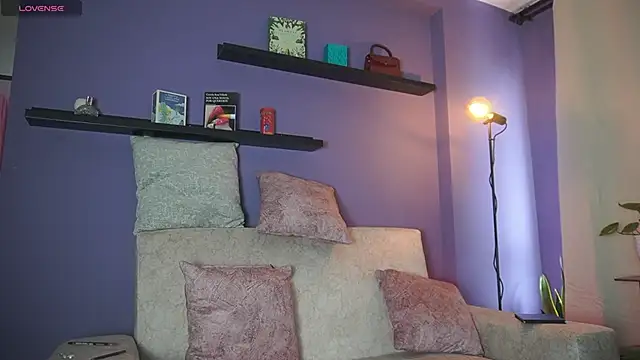 roselinedior online show from 06-29-26, 06:30