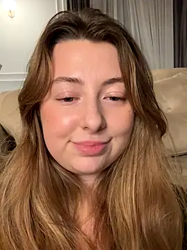 Snapshot of curvyflawless chatting on 11-20-25, 07:02 curvyflawless online show from 11-20-25, 07:02