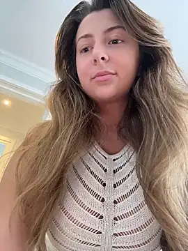 curvyflawless online show from 07-04-26, 07:47
