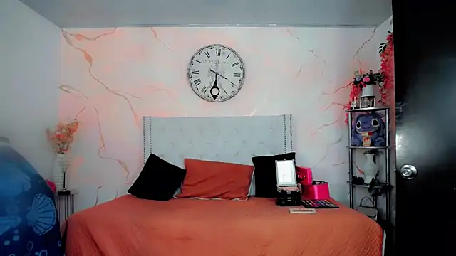 maria camilacms online show from 12-18-25, 06:14