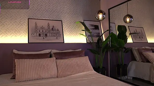 ElleDiane online show from 05-02-26, 10:26