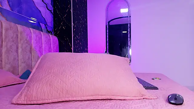 arl chloee online show from 03-06-26, 03:03