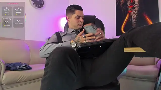 Nicolas Fellener online show from 02-06-26, 03:55