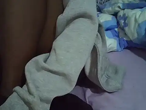 sweet veee online show from 03-22-25, 07:04