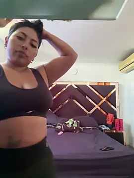 Snapshot of emmyjhonson07 chatting on 11-09-25, 02:48 emmyjhonson07 online show from 11-09-25, 02:48