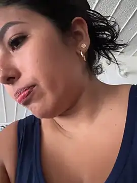 emmyjhonson07 online show from 04-09-26, 11:48