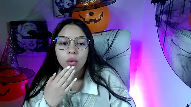 SamanthaRoldaan online show from 10-14-25, 01:23