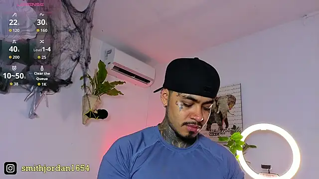 JordanSmiith  online show from 11-04-25, 09:47