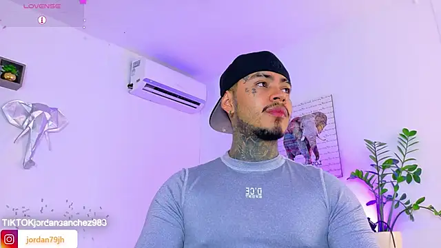 JordanSmiith  online show from 04-16-26, 08:09