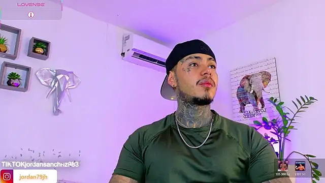 JordanSmiith  online show from 05-21-26, 09:22