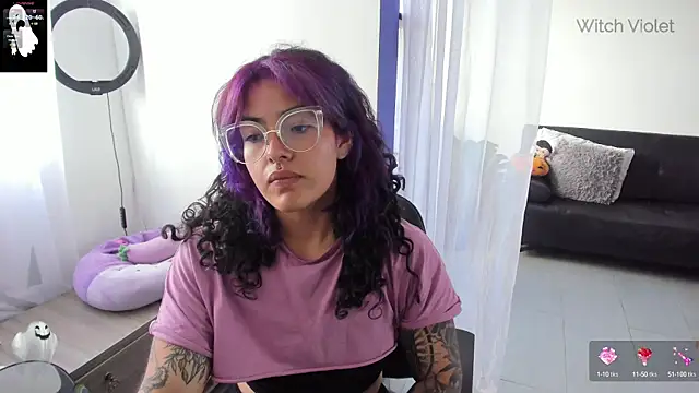 witchviolet online show from 01-23-25, 09:50