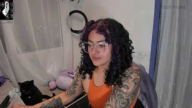 witchviolet online show from 01-31-25, 02:26