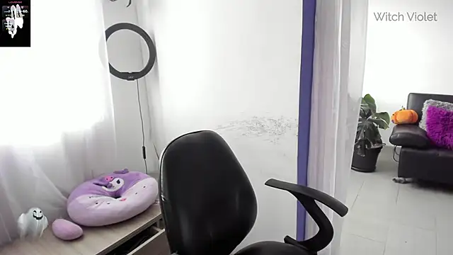 witchviolet online show from 02-03-25, 07:31