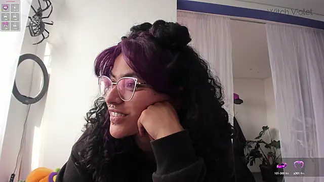 witchviolet online show from 03-13-25, 08:43