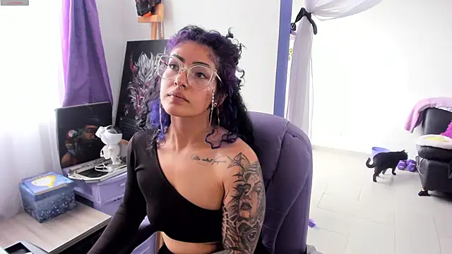 witchviolet online show from 09-09-25, 08:08