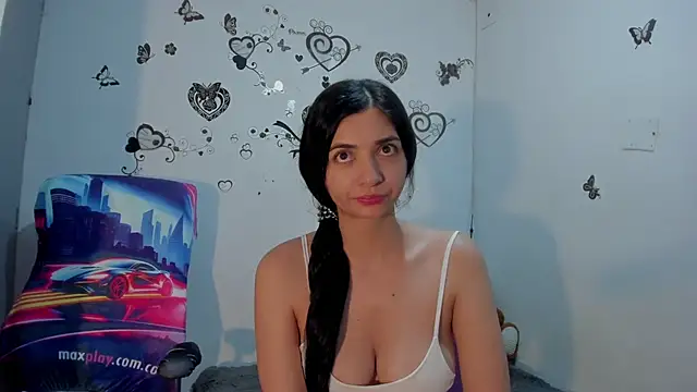 Snapshot of Linisprincehot69 chatting on 05-23-26, 09:35 Linisprincehot69 online show from 05-23-26, 09:35