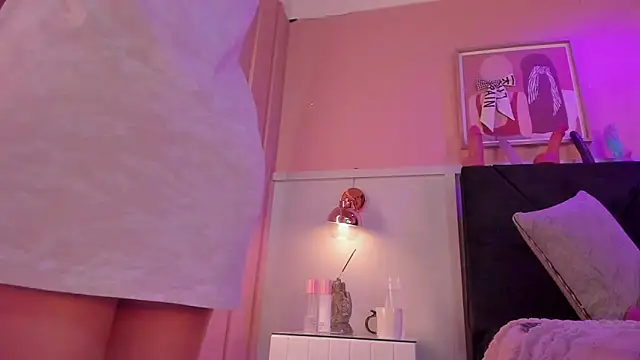 Snapshot of chloe_watson_ chatting on 11-29-25, 08:12 chloe watson online show from 11-29-25, 08:12