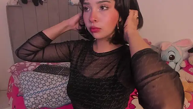 chloe watson  online show from 06-30-26, 05:58