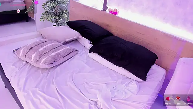 Snapshot of tatijara chatting on 01-12-25, 06:28 tatijara online show from 01-12-25, 06:28