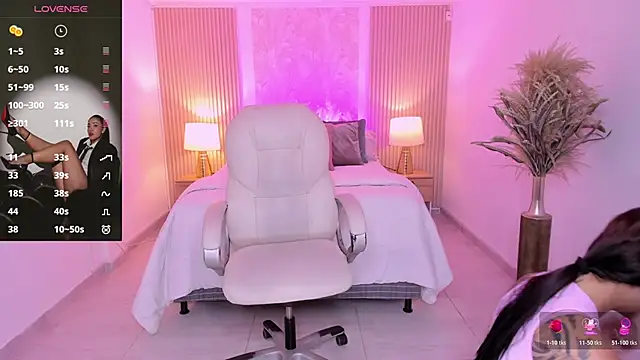 Antonella Grayy online show from 11-26-25, 11:00