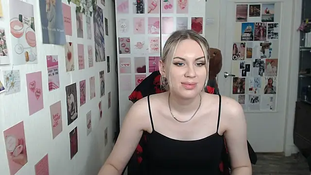 CapriScorpion online show from 02-13-25, 01:05