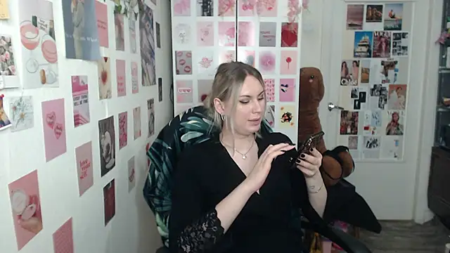 CapriScorpion online show from 03-13-25, 04:45