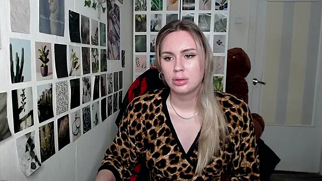 CapriScorpion online show from 09-11-25, 12:38