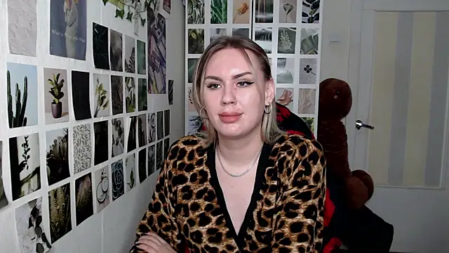 CapriScorpion online show from 09-17-25, 01:46